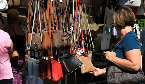 Maerkte Messen Shopping -> Marktstand 2011