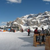 Skigebiet Sellaronda Sellarunde Groeden Rifugio Comici