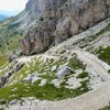 La discesa verso il Passo Gardena - Foto: AT, &copy; Peer