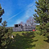 st ulrich bahnhof alte lokomitive groedner bahn