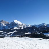 seiser alm winter langkofelgruppe mit plattkofel