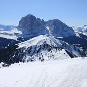 Skigebiet Groeden Seceda dahinter sasslong langkofel