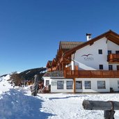 hotel icaro seiser alm winter