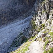 weg richtung sella bei groednerjoch