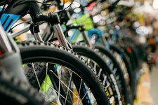 Adobe Stock fahrrad mountainbike verleih