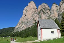 wolkenstein langental silvesterkapelle via crucis kreuzweg