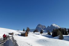 winterwanderung pufels seiser alm escursione invernale bulla alpe di siusi