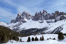 geislergruppe darunter brogles alm winter