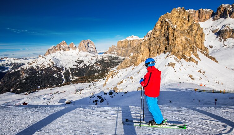 RS Adobe Stock sellaronda ski